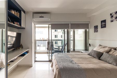Studio de casa à venda com 1 quarto, 28m² em Santa Ifigênia, São Paulo