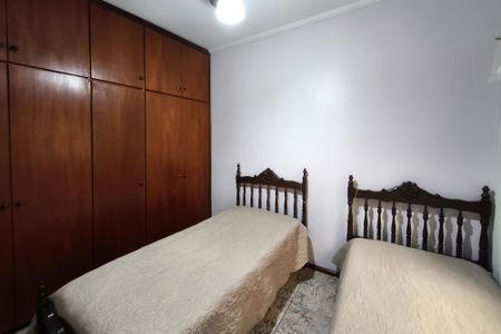 Quarto 2 de casa à venda com 4 quartos, 305m² em Vila Teixeira, Campinas