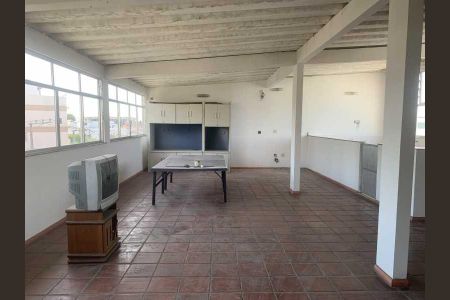 Casa à venda com 4 quartos, 325m² em Jardim Guanabara, Rio de Janeiro