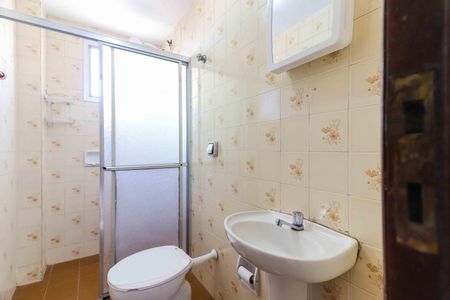 Banheiro de apartamento à venda com 1 quarto, 45m² em Vila Lageado, São Paulo