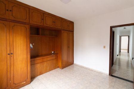 Quarto 2 de casa para alugar com 3 quartos, 150m² em Rio Pequeno, São Paulo