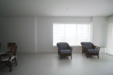 Sala de apartamento para alugar com 3 quartos, 174m² em Jardim Virginia, Guarujá