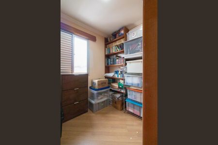 Quarto 2 de apartamento à venda com 3 quartos, 80m² em Jardim Ester Yolanda, São Paulo
