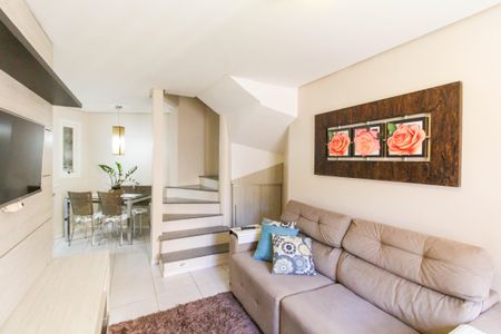 Sala de casa de condomínio à venda com 2 quartos, 78m² em Nossa Senhora das Gracas, Canoas