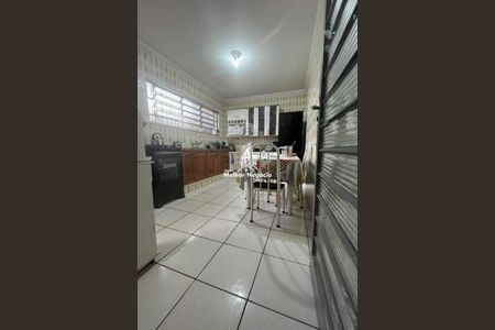 Casa à venda com 3 quartos, 241m² em Jardim Carlos Lourenço, Campinas