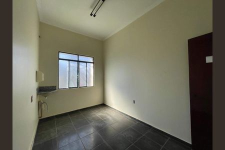 Casa à venda com 8 quartos, 200m² em Centro, Campinas