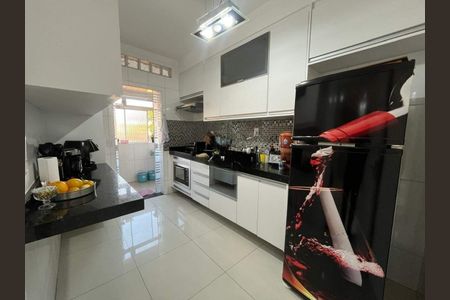 Apartamento à venda com 2 quartos, 64m² em Vila Joaquim Inacio, Campinas