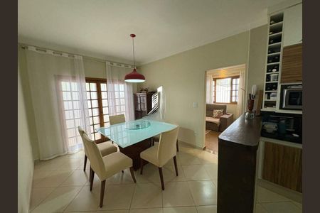 Casa à venda com 3 quartos, 148m² em Vila Nova, Campinas