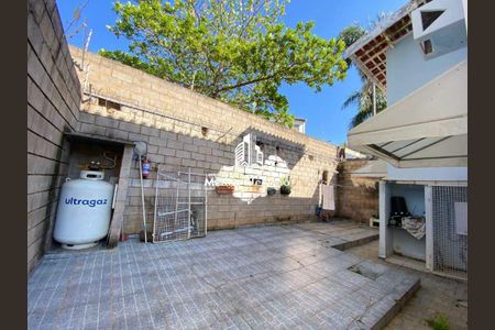 Casa à venda com 4 quartos, 180m² em Loteamento Alphaville Campinas, Campinas