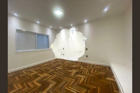 Casa à venda com 4 quartos, 270m² em Cidade Universitária, Campinas