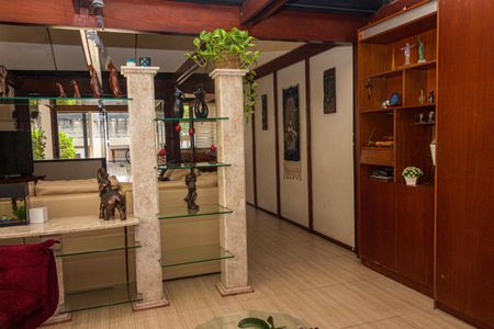 Sala de casa à venda com 4 quartos, 400m² em Jardim Ipanema (zona Sul), São Paulo