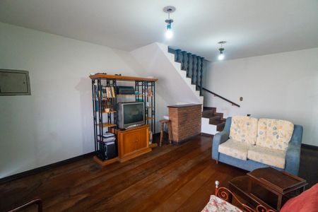 Sala de casa para alugar com 3 quartos, 210m² em Vila Guarani (zona Sul), São Paulo