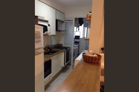 COZINHA de apartamento à venda com 2 quartos, 62m² em Vila Graciosa, São Paulo