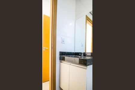 Banheiro Social de apartamento à venda com 2 quartos, 91m² em São Pedro, Belo Horizonte