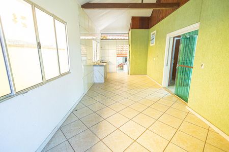 Sala/Cozinha de casa para alugar com 2 quartos, 105m² em Santa Monica, Belo Horizonte