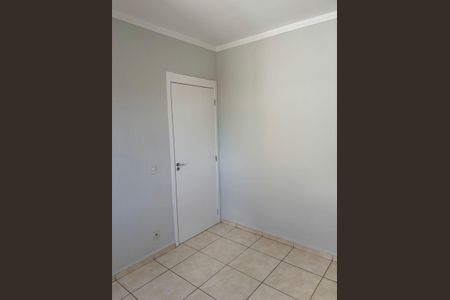 Quarto 2 de apartamento para alugar com 2 quartos, 42m² em Quintino Facci Ii, Ribeirão Preto