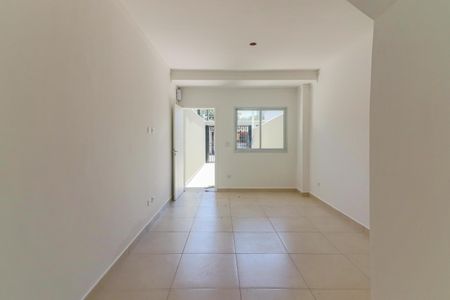 Sala de casa à venda com 2 quartos, 80m² em Jardim Sarah, São Paulo