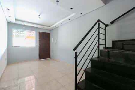 Sala de casa de condomínio à venda com 2 quartos, 79m² em Parada Xv de Novembro, São Paulo