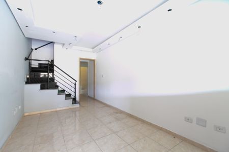 Sala de casa de condomínio à venda com 2 quartos, 79m² em Parada Xv de Novembro, São Paulo