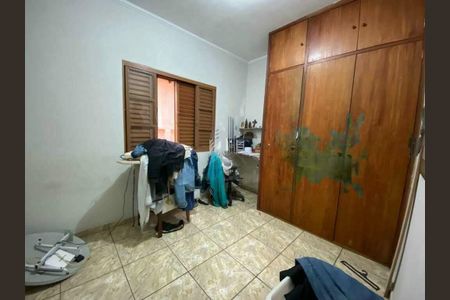 Casa à venda com 4 quartos, 185m² em Vila Castelo Branco, Campinas