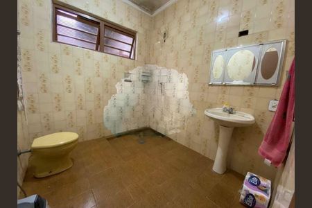 Casa à venda com 4 quartos, 185m² em Vila Castelo Branco, Campinas