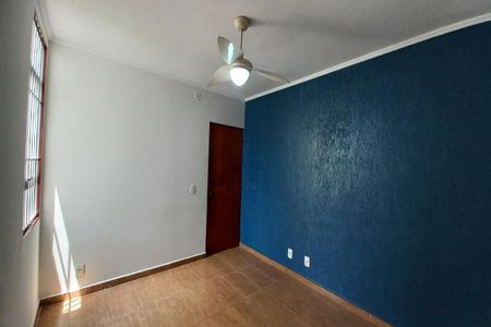 Sala de apartamento para alugar com 2 quartos, 43m² em Parque São Jorge, Campinas