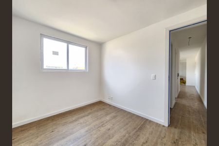 Quarto 2 de apartamento à venda com 2 quartos, 57m² em Vila Amaral, Belo Horizonte