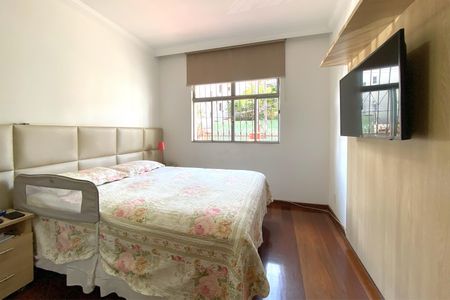 Suite de casa para alugar com 4 quartos, 320m² em Ana Lúcia, Belo Horizonte