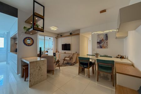 Sala de apartamento à venda com 3 quartos, 94m² em Caiçaras, Belo Horizonte