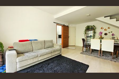 Sala de casa de condomínio à venda com 3 quartos, 96m² em Usina Piratininga, São Paulo