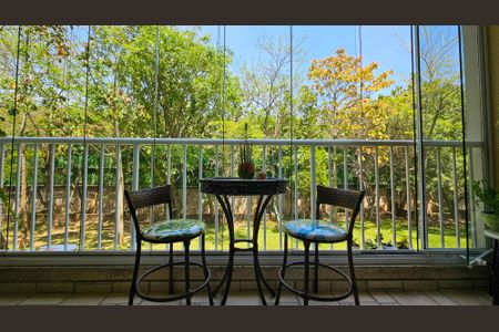 Varanda de casa de condomínio à venda com 3 quartos, 96m² em Usina Piratininga, São Paulo