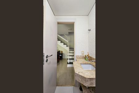 Banheiro 1 de casa de condomínio à venda com 3 quartos, 96m² em Usina Piratininga, São Paulo