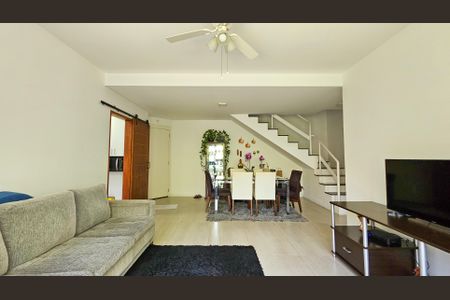 Sala de casa de condomínio à venda com 3 quartos, 96m² em Usina Piratininga, São Paulo