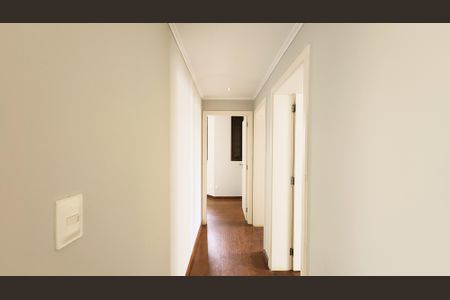 Corredor de apartamento à venda com 4 quartos, 240m² em Vila Boaventura, Jundiaí