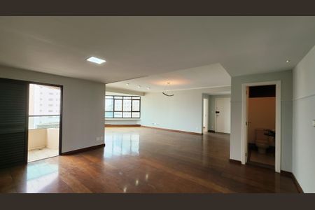 Sala de apartamento à venda com 4 quartos, 240m² em Vila Boaventura, Jundiaí