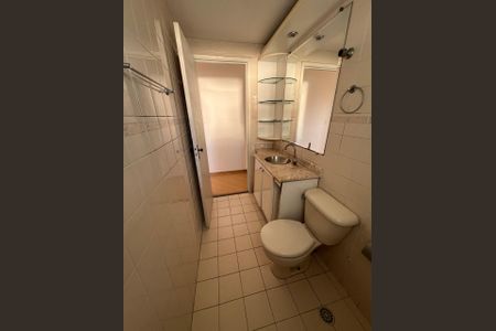 Banheiro de apartamento à venda com 2 quartos, 55m² em Vila Primavera, São Paulo