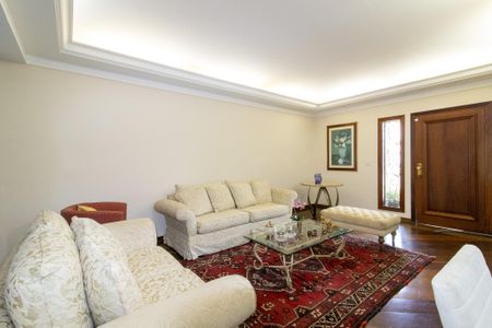 Sala de casa de condomínio à venda com 3 quartos, 402m² em Joaquim Egídio, Campinas