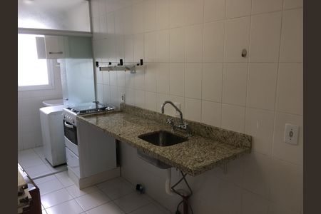 Cozinha de apartamento para alugar com 2 quartos, 72m² em Jardim Carvalho, Porto Alegre