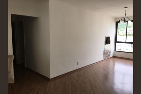 Sala de apartamento para alugar com 2 quartos, 72m² em Jardim Carvalho, Porto Alegre