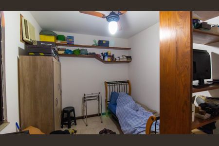 Casa à venda com 4 quartos, 360m² em Itaipu, Niterói