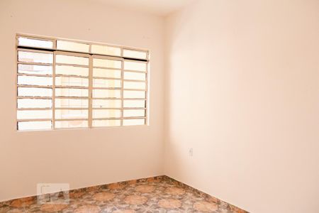 Casa à venda com 4 quartos, 170m² em Jardim Maraba, São Paulo