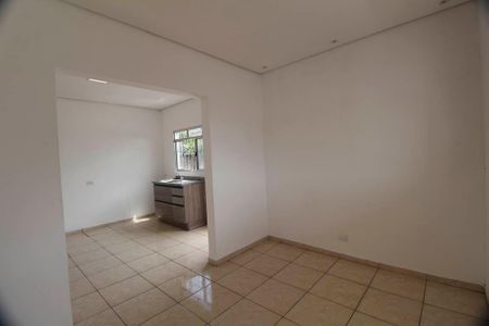 Sala de casa para alugar com 2 quartos, 100m² em Jardim Santa Teresinha, São Paulo