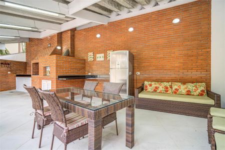 Casa à venda com 6 quartos, 456m² em Jardim dos Estados, São Paulo