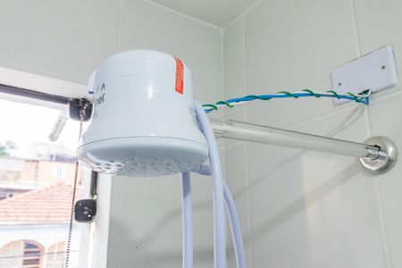 Banheiro Social de kitnet/studio para alugar com 1 quarto, 40m² em Vila São Jorge, Barueri