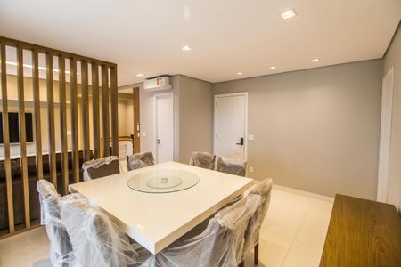 Sala de apartamento para alugar com 2 quartos, 96m² em Alphaville Empresarial, Barueri