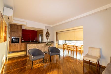Sala/Varanda de apartamento para alugar com 3 quartos, 117m² em Mansões Santo Antônio, Campinas
