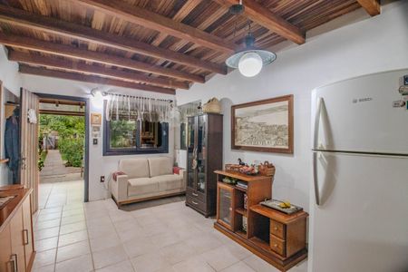 Sala - Casa Principal de casa para alugar com 3 quartos, 500m² em Bom Jesus, Porto Alegre