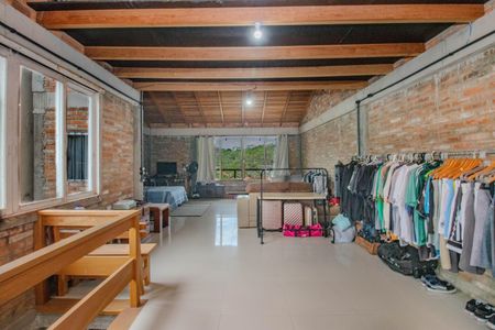 Suíte de casa para alugar com 1 quarto, 250m² em Bom Jesus, Porto Alegre