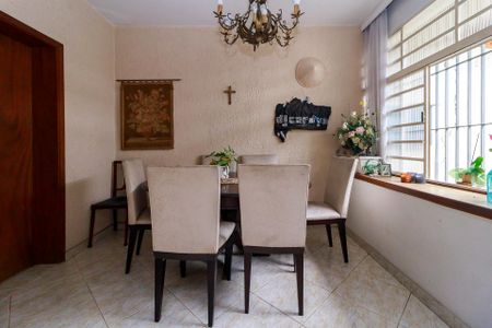 Sala 3 de casa à venda com 2 quartos, 137m² em Jardim Petropolis, São Paulo