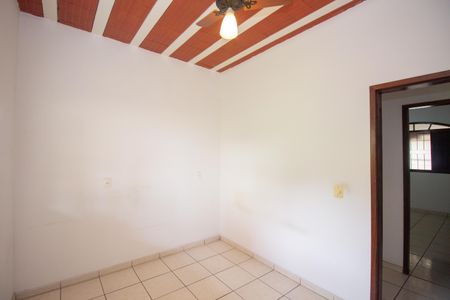 Quarto 2 de casa à venda com 3 quartos, 200m² em Santa Helena, Contagem